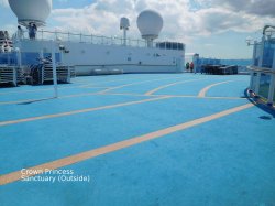 Crown Princess Sunbathing Deck picture