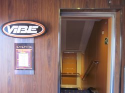 Disney Wonder Vibe Teen Club picture