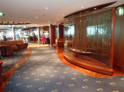 Jewel of the Seas Schooner Bar picture