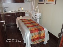 Queen Mary 2 Beauty Salon picture