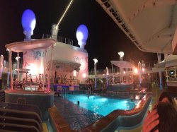 Waves Pool picture