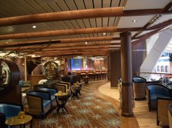 Harmony of the Seas Schooner Bar picture