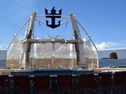 Harmony of the Seas Aqua Theater picture