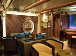 Harmony of the Seas Schooner Bar picture