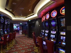 Harmony of the Seas Casino Royale picture