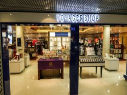 Nieuw Amsterdam Shops picture Uploaded in 2017 Photo courtesy of Mike Preisman. Nieuw Amsterdam Shops picture