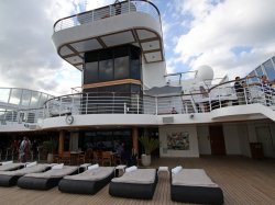 Oceania Riviera Pool picture