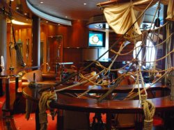Explorer of the Seas Schooner Bar picture Uploaded in 2017 Photo courtesy of meg ryan. Explorer of the Seas Schooner Bar picture