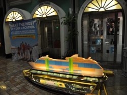 Explorer of the Seas Royal Promenade picture Uploaded in 2017 Photo courtesy of steve millay. Explorer of the Seas Royal Promenade picture