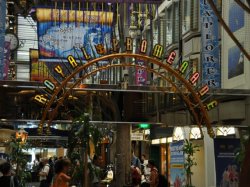 Explorer of the Seas Royal Promenade picture Uploaded in 2017 Photo courtesy of steve millay. Explorer of the Seas Royal Promenade picture