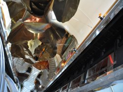 Explorer of the Seas Centrum picture