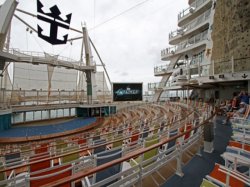 Allure of the Seas Aquatheater picture