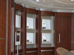 Merabella Luxury Shop picture
