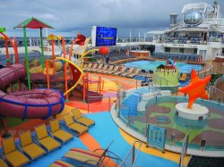 Ovation of the Seas SplashAway Bay picture