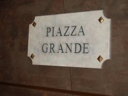 Piazza Grande picture