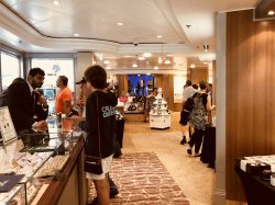 Serenade of the Seas Shops of Centrum picture