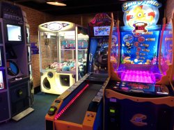 Carnival Sunshine Warehouse Video Arcade picture