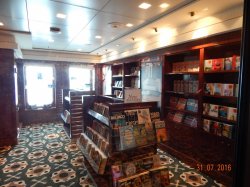 QM2 Bookshop picture