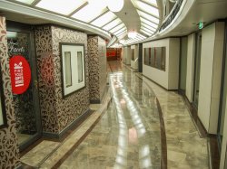 Rhapsody of the Seas Centrum Shops picture