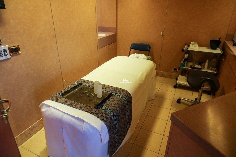 Zaandam Greenhouse Spa & Salon Pictures